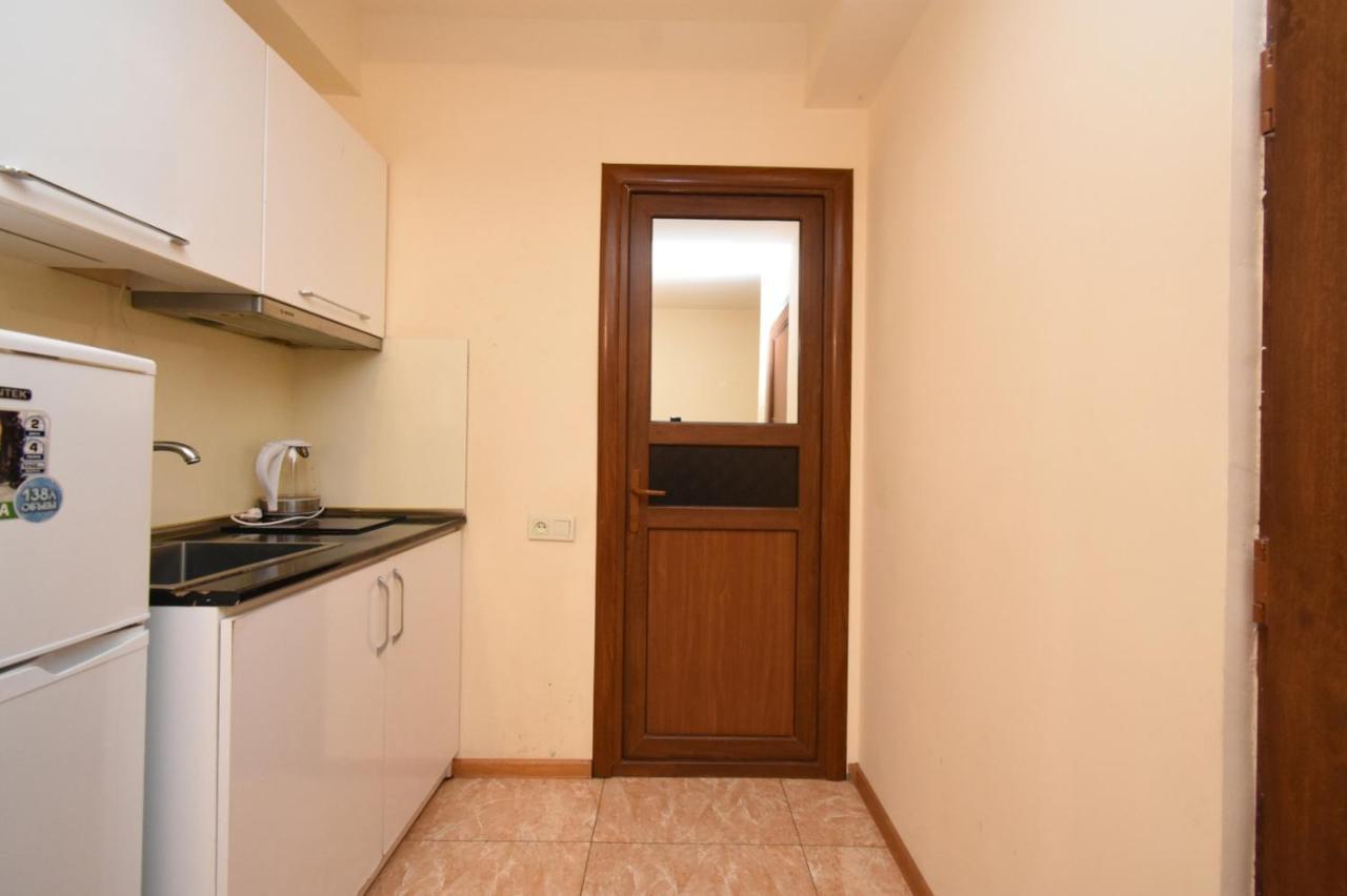A&X Hostel And Tours Yerevan Exterior photo
