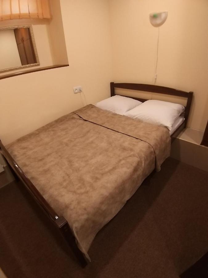 A&X Hostel And Tours Yerevan Exterior photo